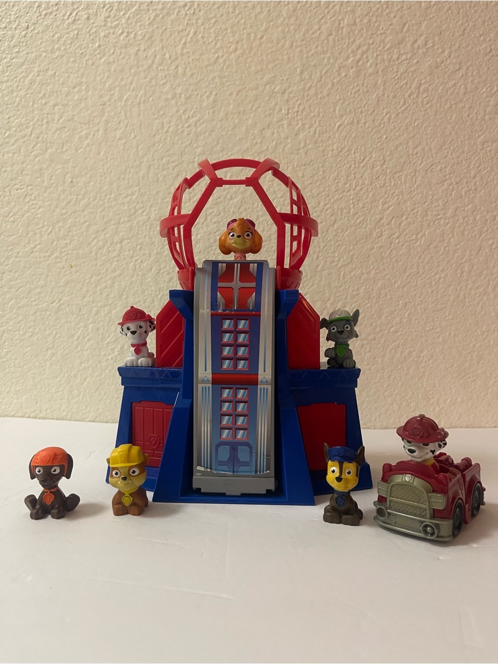 Paw Patrol Pup Squad Mini Lookout Tower mixed Lot